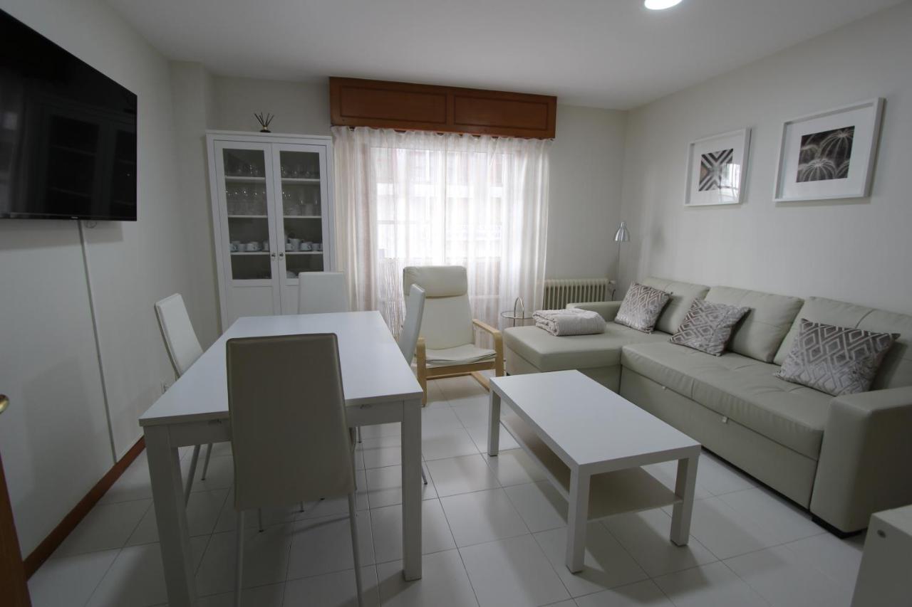 Vivienda Uso Turístico ESPIÑEIRA Apartamento Santiago de Compostela Exterior foto