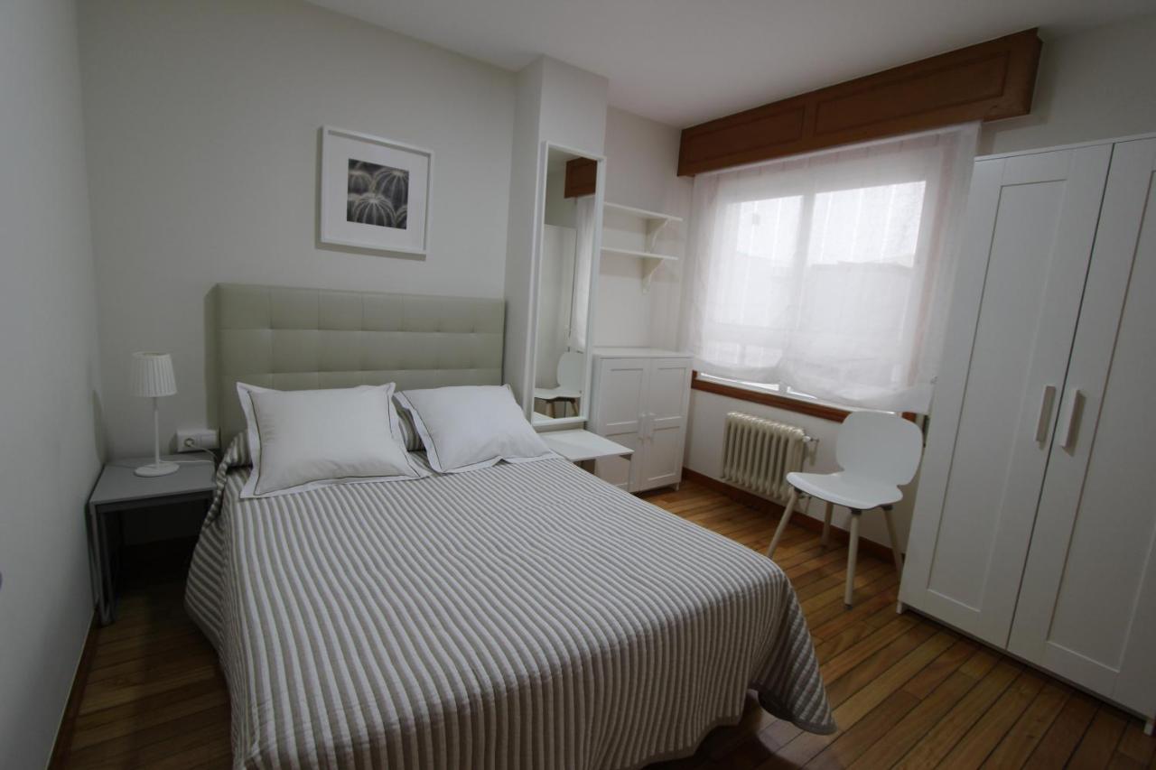 Vivienda Uso Turístico ESPIÑEIRA Apartamento Santiago de Compostela Exterior foto